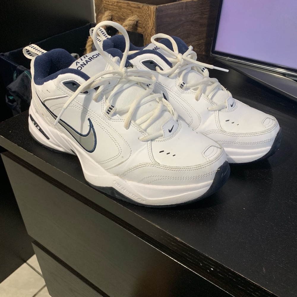 Men’s air monarchs